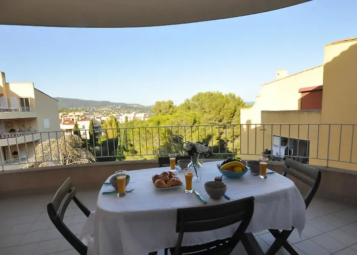 Daire Porto Di Mar-5 By Interhome